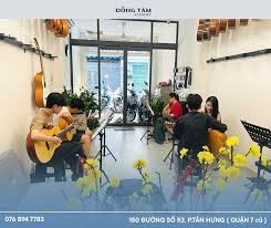HỌC GUITAR QUẬN PHÚ NHUẬN – ĐỒNG TÂM ACADEMY