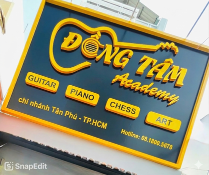 HỌC GUITAR ĐIỆN QUẬN TÂN PHÚ TPHCM